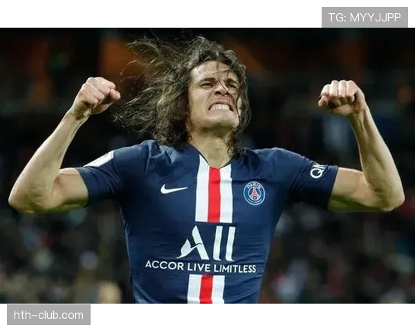 卡瓦尼曼联期间数据全面分析:表现出色助力球队再攀高峰 卡瓦尼曼联期间数据全面分析:表现出色助力球队再攀高峰