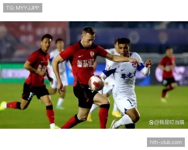 沙勒罗瓦主帅掀起战术革命，球队表现引球迷热切期待