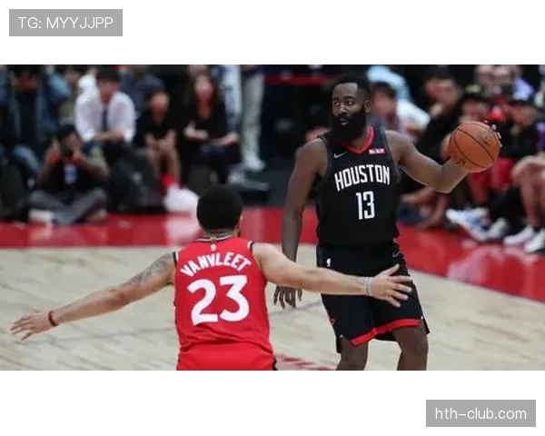 怀特利用挡拆制造空间 拉开进攻差距提升得分效率