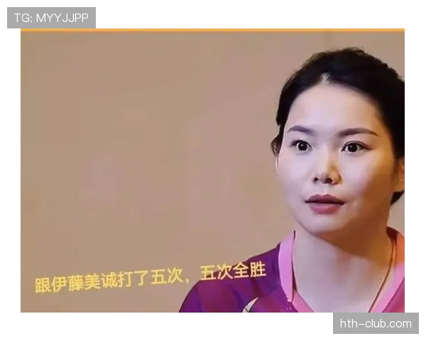 何卓佳豪宅厨房比五星级酒店还讲究，估计饭菜上桌都得排队抢着拍照吧